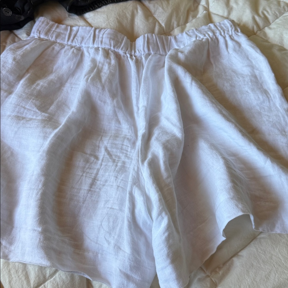 Size L J Crew White All linen shorts w side pockets - Picture 2 of 5